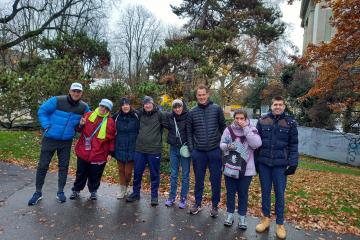 Dimanche 29 novembre, Parc des Bastions pour le dernier entrainement avant la course du Walking Adultes, samedi 4 décembre. Jérémy, Miguel, Sophie, Mégane, Jean-Baptiste, Marc, Claudia, Alexane, Otto et Myriam seront sur la ligne de départ, bloc 6, départ à 19h15.